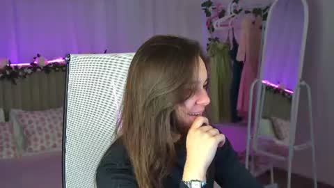 Francesca online show from July 8, 3:58 pm
