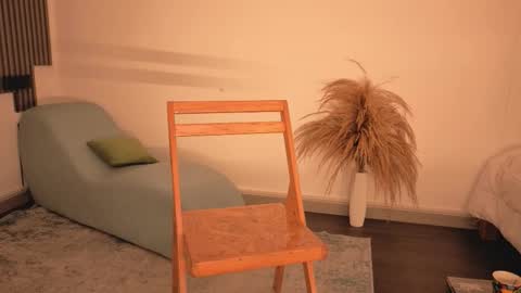 Fransheska online show from February 17, 12:04 pm