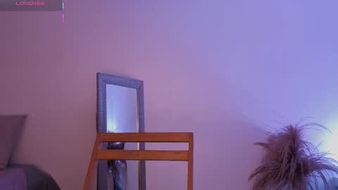 Fransheska online show from March 27, 11:55 am