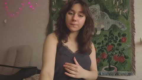 Mia online show from April 16, 9:20 am