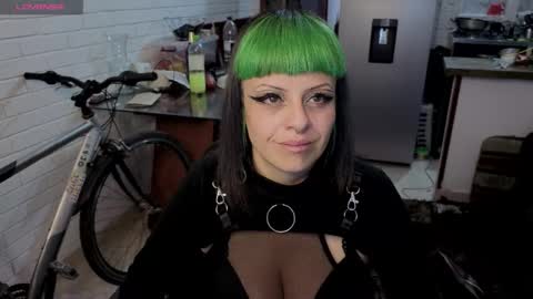 freyaa_sorceress online show from November 13, 2:54 am