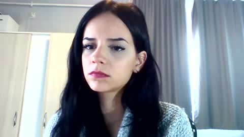 Freya online show from November 11, 7:49 am