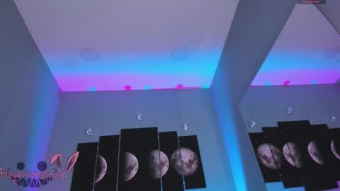 Pau. online show from November 2, 9:40 pm