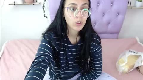 Freyja online show from October 5, 2:27 am