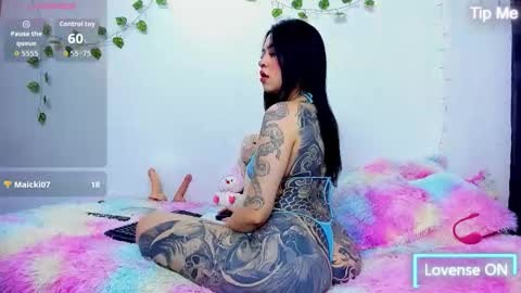 Freyja Rouse online show from October 26, 1:34 am