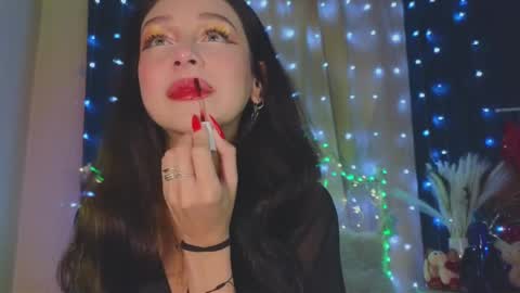 Tiffany online show from March 9, 11:35 pm