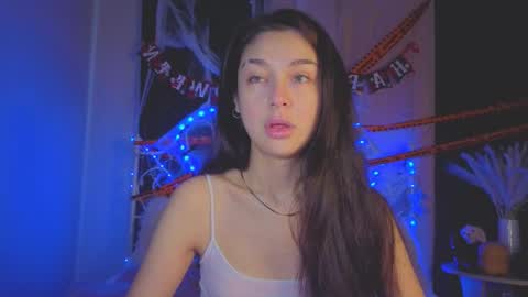 Tiffany online show from November 3, 3:32 am