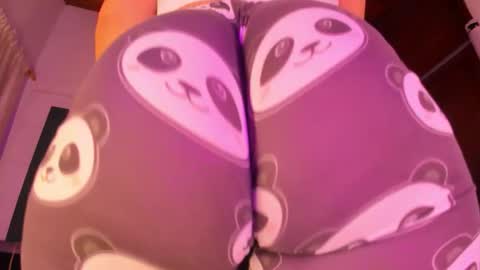 G A B R I E L A   online show from February 3, 1:05 am