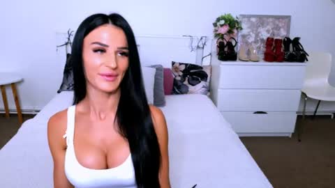 GabiCarter online show from August 3, 4:38 am