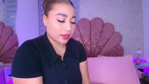 gabriela online show from January 9, 7:40 pm