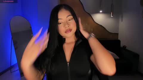 Gabriella Lee online show from March 8, 11:36 am