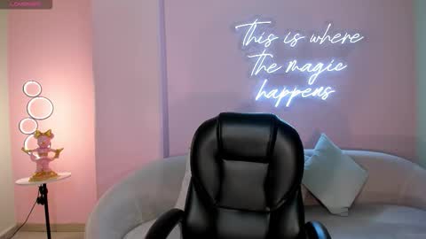 Gabriella Lee online show from October 9, 2:59 am