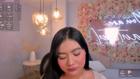 Gabriella Lee online show from November 21, 2:35 am