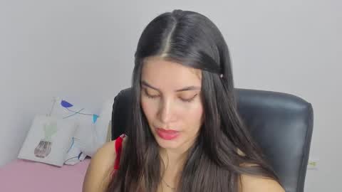 Gabriela online show from November 6, 10:26 pm