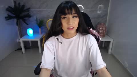 Snapshot of gaby_s1 chatting on December 4, 3:37 am Gaby  online show from December 4, 3:37 am