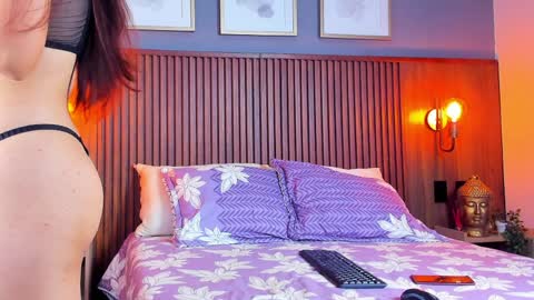 GabyEvans online show from April 8, 12:29 pm