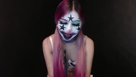 gabygumms online show from November 8, 6:46 pm