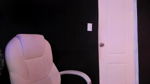 gabyrose9 online show from March 27, 8:31 pm