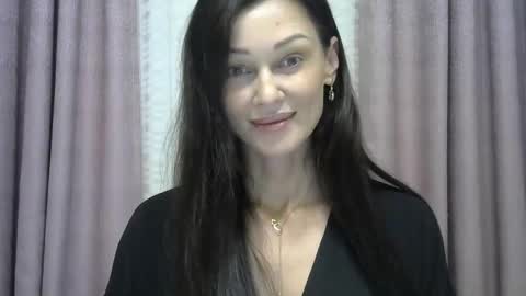 Snapshot of galaxy_33 chatting on September 9, 9:03 pm galaxy_33 online show from September 9, 9:03 pm