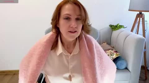 Ava online show from February 18, 9:08 am