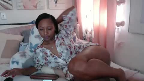 The Empress online show from November 23, 7:37 pm