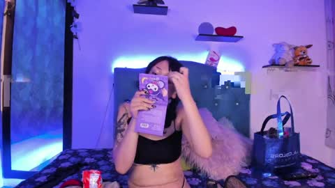 Gemma online show from April 4, 1:21 pm