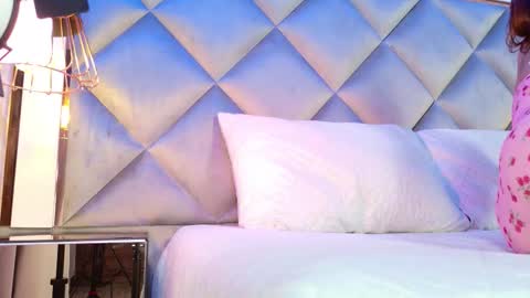 Maria  online show from March 15, 4:14 am