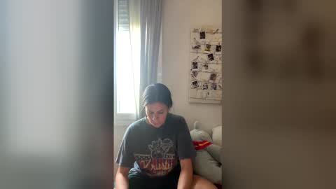 genblan online show from April 5, 5:45 pm