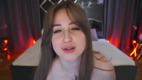 gentleadellee online show from April 11, 7:45 am