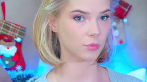 GentleRossi online show from December 17, 1:37 pm