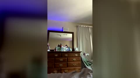 gggpixieprincess99 online show from December 18, 3:50 pm