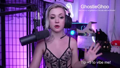 Ghostie online show from May 21, 11:57 pm