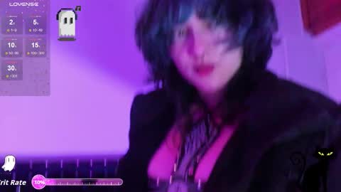 Snapshot of ghosty_doll chatting on October 20, 8:23 pm Allison online show from October 20, 8:23 pm