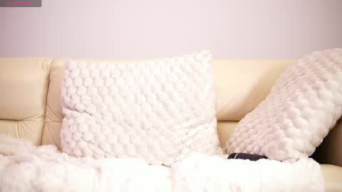 giainked online show from April 3, 10:52 pm