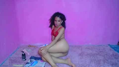 GIGI STCOTT online show from March 14, 3:18 am