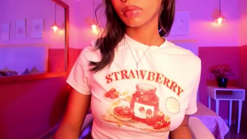 GIGI online show from February 25, 12:53 am