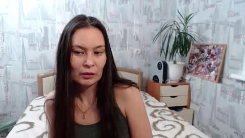 ginaxsoulah   online show from October 25, 6:37 pm