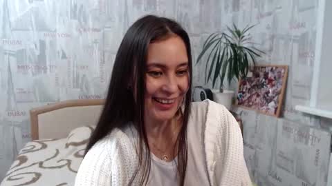 ginaxsoulah   online show from September 13, 5:10 pm