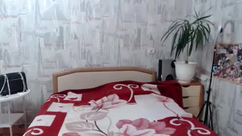 ginaxsoulah   online show from February 10, 10:20 am