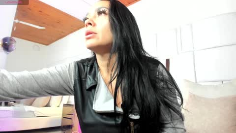 Ginebra Ness online show from January 15, 12:36 pm