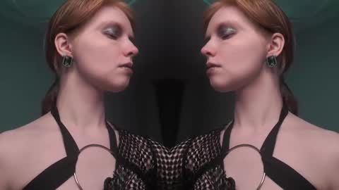        im expecting 350 thumbs up on my altar   online show from December 17, 10:14 pm