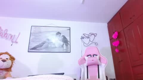 giorgina_montiere online show from October 14, 2:41 pm