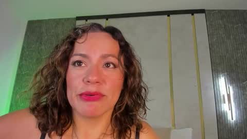 G I S E P L A online show from March 18, 8:03 pm