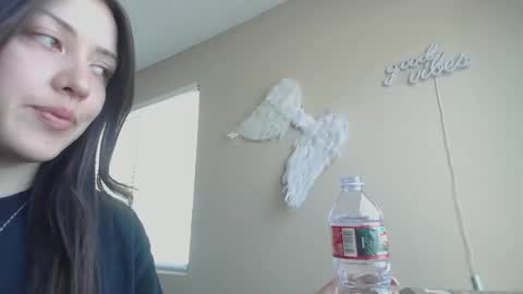Jasmine online show from May 8, 6:10 pm