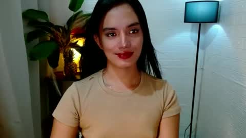 Callmenor online show from December 15, 5:31 pm