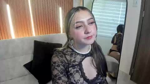 Giselle online show from February 19, 9:13 pm