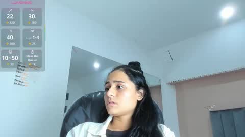 GISELLE ROLDAN online show from November 21, 5:09 am