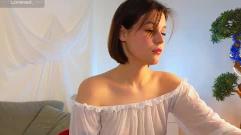 Snapshot of gladysacreman chatting on February 7, 3:13 am Michelle online show from February 7, 3:13 am