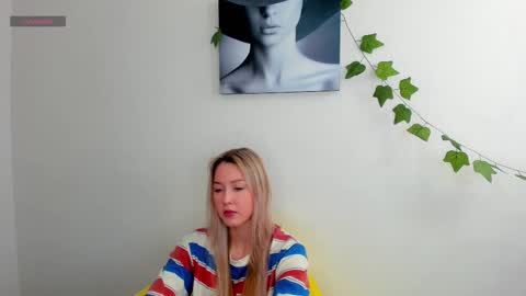 glennabayles online show from December 26, 8:28 am