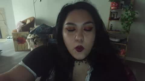 gloriagore online show from April 13, 8:42 pm